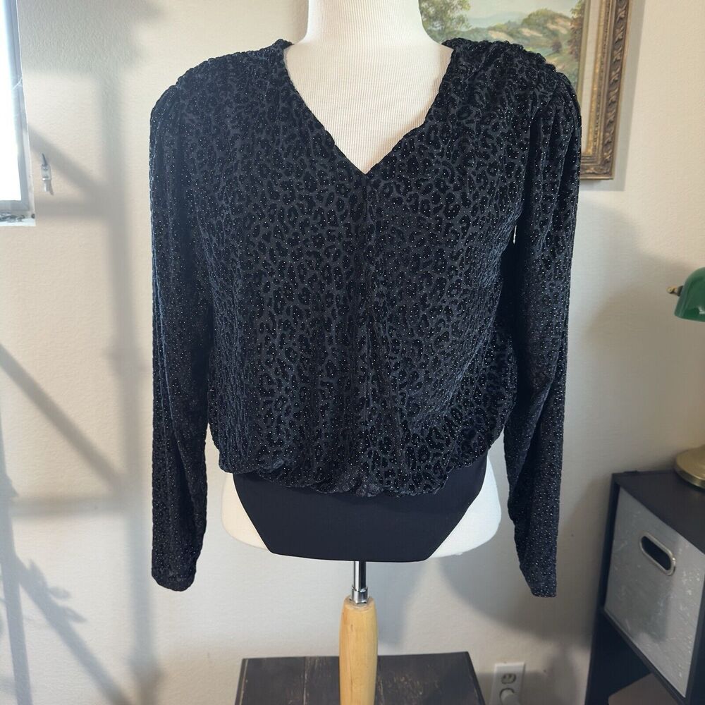 Express Womens V Neck Long Sleeve Bodysuit Leopard W/Shoulder Pads Sz Small